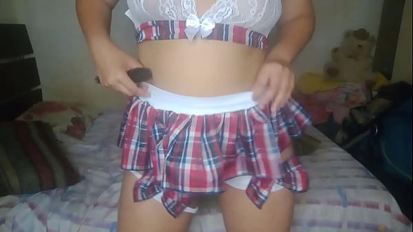 Image GAROTA COLEGIAL SAFADINHA MANDA VIDEO SENSUAL PARA SEU PROFESSOR E ACABA VAZANDO NA NET, OH N&Atilde_O!!! ESPERO QUE A CLASSE NAO FIQUE SABENDO