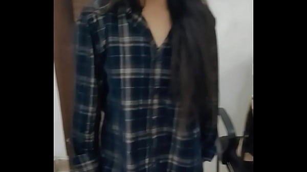 Image Enjoy with NRI girlfriend in hotel sucking cock & cum in mouth