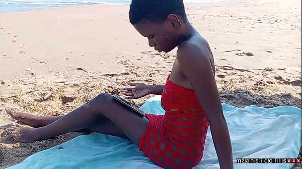 Image sex on the beach(african)