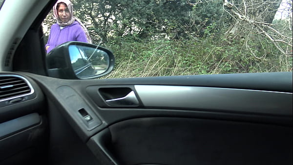Image Picking Up A Turkish Amateur Street Prostitute In Izmir
