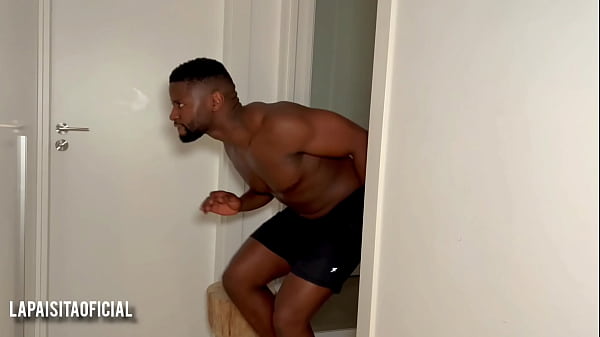Image BBC con Creampie finao y sorpresa! me acabo follando al mejor amigo de mi follamigo negro Nelson Mandingo que tiene una polla XL