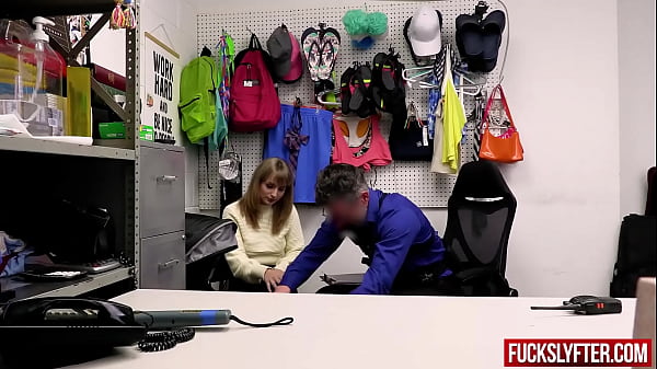 Image Evie Christian Gets Busted With Her Baby Stroller for Shoplifting