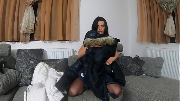 Image Preview - MilfyCalla-Masturbating and playing whit fur hooded downjackets ep. 210