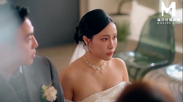 Image ModelMedia Asia - Soon-to-be-married slutty wife engages in wife-swapping sex before her wedding day
