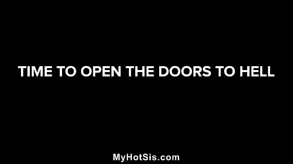 Image Step Brother Offers Some Hands on Experience for His Stepsister - Myhotsis