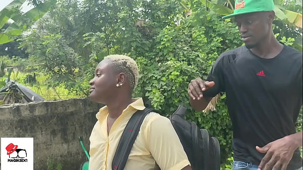 Image Amateur Student sucked my cock in an uncompleted building for just 70k