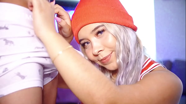 Image The Medell&iacute_n Slut with the Innocent Look Can't Wait to Have Her Face Covered in Cum Every Day, Her Thirst for Being Used and Fucked Endless - Experience Her Desires!