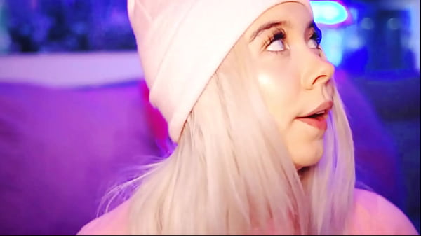Image Valentina, the University Girl, Lives to Have Her Mouth Filled with Cum, Her Lips Always Ready for the Next Dick!