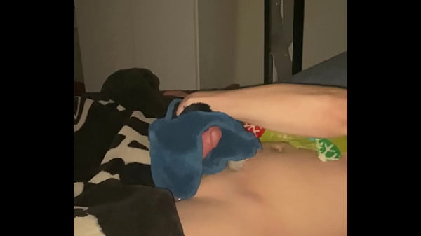 Image Je visite mes parents l&agrave_ nuit je me masturbe