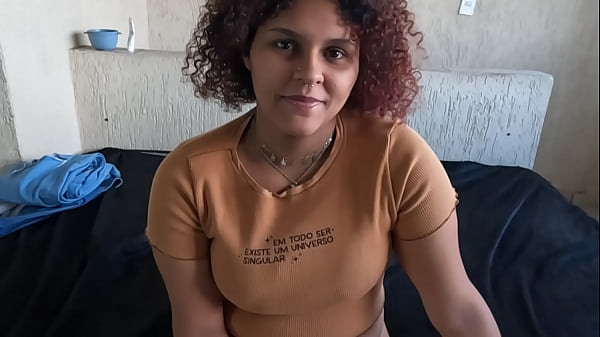 Image moreninha novinha e safadinha ficou curiosa e quis gravar porno