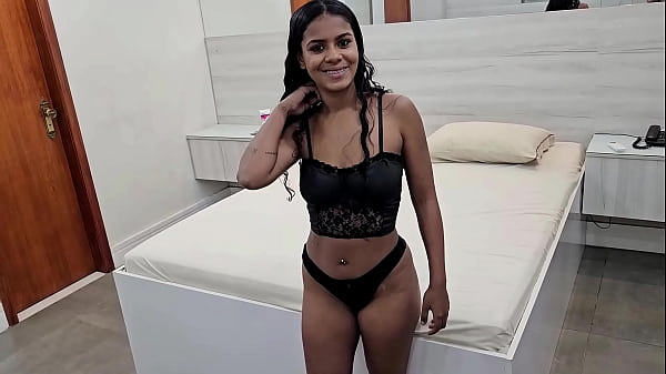 Image Primeira vez no porno da moreninha Larissa Goulart dando cu pro Jr Doidera que deixou a bucetinha dela toda gozada