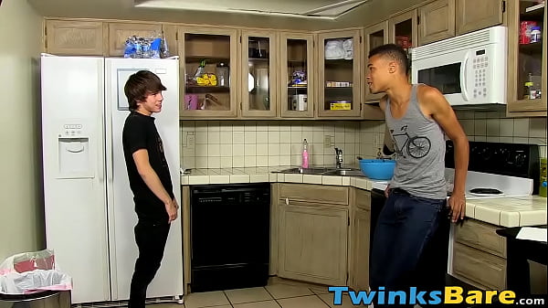 Image Attractive twinks waste no time bare fucking and jizzing