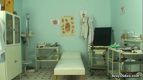Image Stunning mom fucking with doctor in the hospital