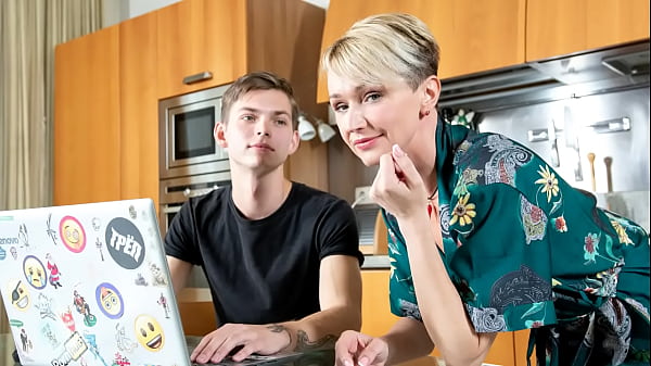Image Shaming Mom's Gorgeous Mature Friend into Kinky Sex on Kitchen Table