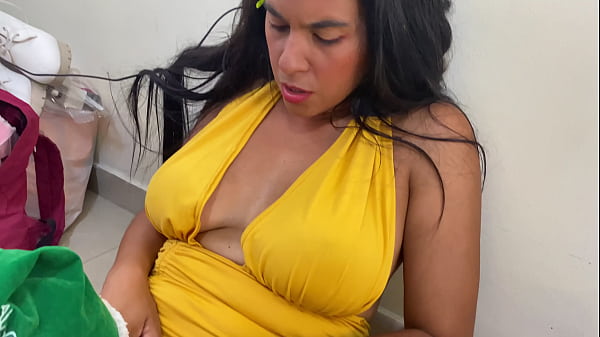 Image New Year's Eve party ends in an orgy of 3 women and 1 man, real amateur homemade