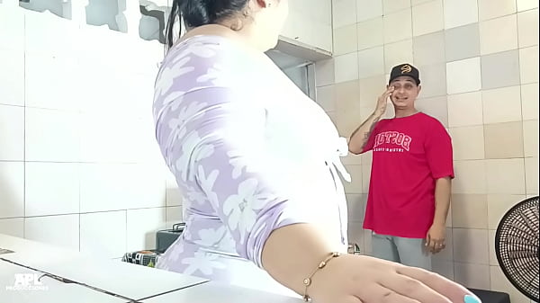 Image Pongo camara escondida en la cocina para grabar lo rico que me folla mi hijastro cuando estamos solos en casa - Historia completa