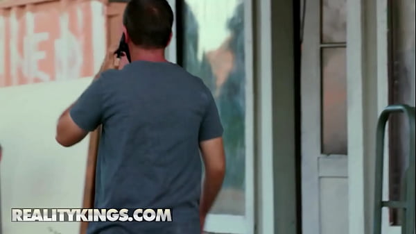 Image REALITY KINGS - August Skye Pulls Into A Garage Where She Sets Her Eyes On The Hot Mechanic