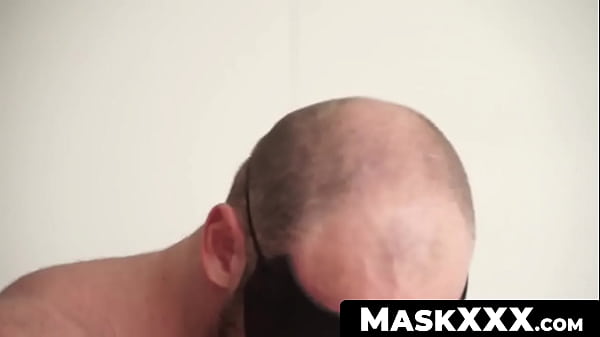 Image MaskXXX.com - Big muscular dude Thomas Friedl's jacking off the right way solo
