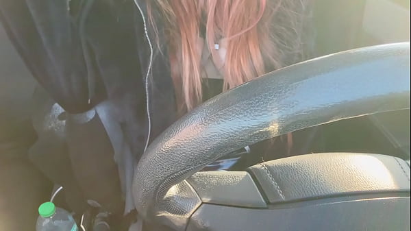 Image Hot Italian Milf Artemisia Love driving her car around Los Angeles and flashing her big tits in the traffic