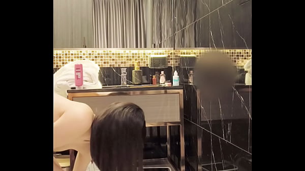 Image Dry hair after bathing of Japanese slender