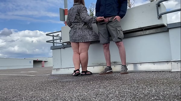 Image Mother-in-law pees like a dog