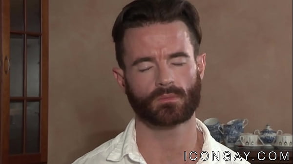 Image Burly stud Brendan Patrick spread eagle and analled lovingly