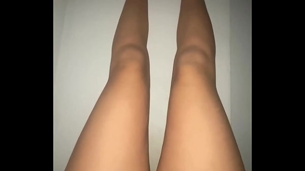 Image Hairy pussy wants your dick