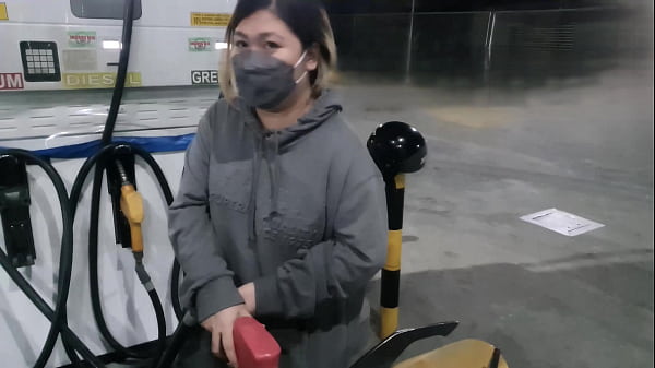 Image My gasoline girl ask me to fuck her after work