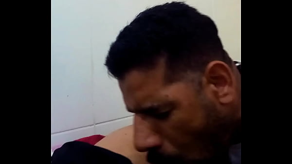 Image BOQUET&Atilde_O GULOSO NO MEU CHEFE. TOMEI VITAMINA DIRETO DA FONTE PRA GARANTIR MEU EMPREGO