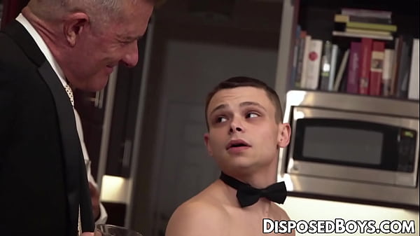 Image Twink Marcus Rivers fingered and rammed in a hot group sex session with old man&Acirc_&nbsp_ Killian Knox