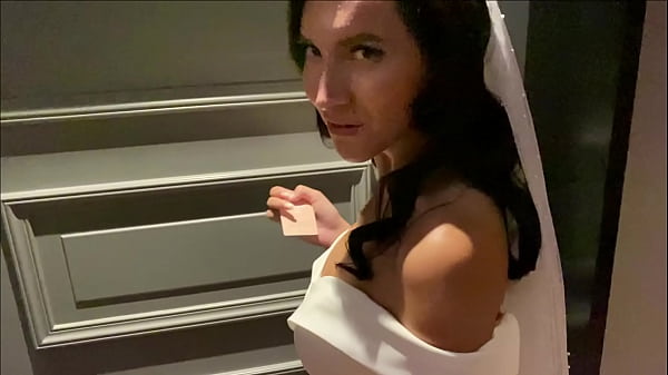 Image The bride cheated on her husband on her wedding day with his best friend