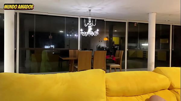 Image Cavalona do rabo gigante sentando forte pro sacana