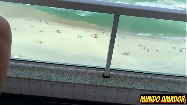 Image Linda novinha safadinha pagando um boquete e levando rola na bucetinha apertada