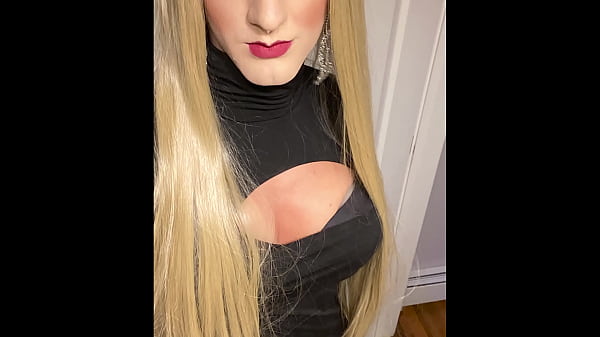 Image Crossdressing into Blonde Hot Woman