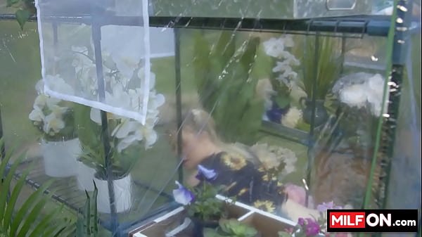 Image Sexy blonde with amazing big booty fucks huge dick in the greenhouse - Jenna Starr, Diego Perez
