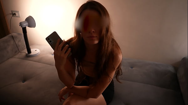 Image Passionate brunette saw me in a towel