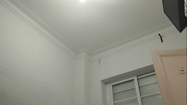 Image He masturbated in girlfriend bed