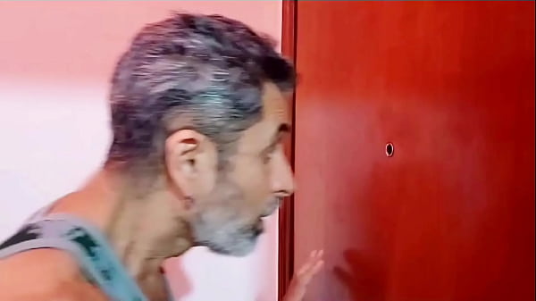 Image Tarado Espia Rola Pela Porta e Eu Dou o Que Ele Merece e Gozo No Cu Dele - Parte 2 (COMPLETO NO XV RED E SHEER)