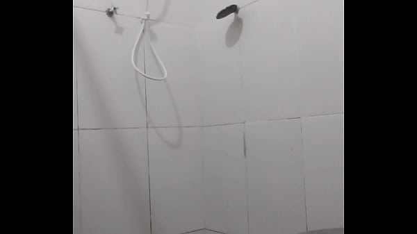 Image Punhetinha no banheiro