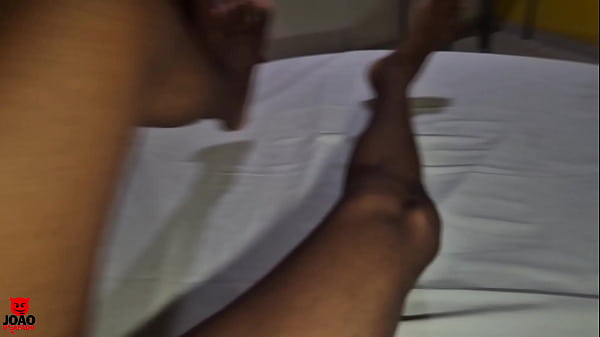 Image Esperou o Natal Pra Liberar o Cuzinho, Ainda Deixou Gozar Dentro e Na Boquinha