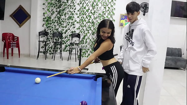 Image NUEVO VIDEO: chica morena latina es follada en un billar mientras tomaba clases por su hermanastro mayor - porno en espanol