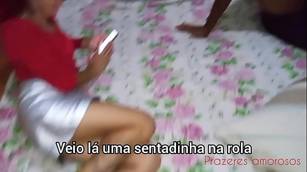 Image Marido adora ver sua Esposa fodendo e ficar beijando sua boca enquanto ela chupa a rola