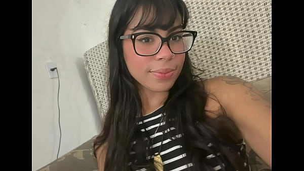 Image Vazou na net! Estudante universit&aacute_ria dando pro marido da professora.
