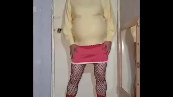 Image crossdressing sissy looking to swallow a whole bladder full of another mans pee part 3