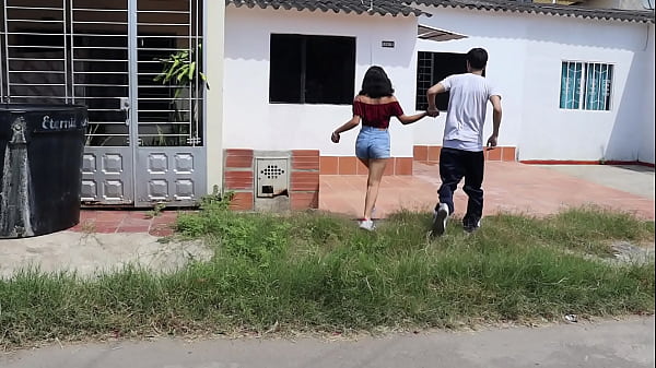 Image Hermanastro me visita para charlar pero me convence de follar con el mientras nuestros padres estan en otra habitacion - porno en espanol