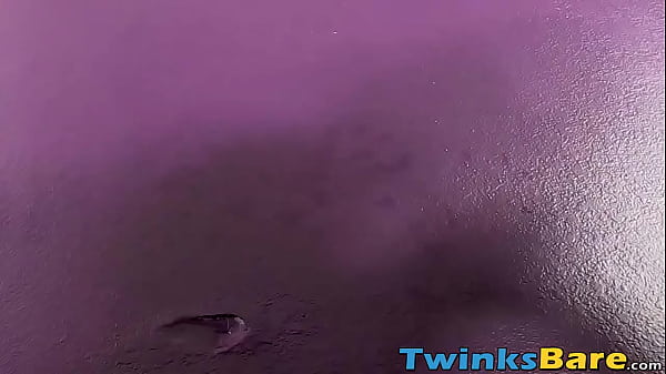 Image Acrobatic twink orgasms while fucked bareback style