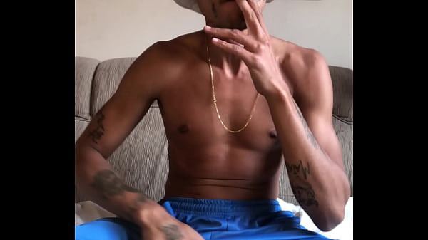 Image PAU GIGANTE FALANDO PUTARIA E GOZANDO MUITO