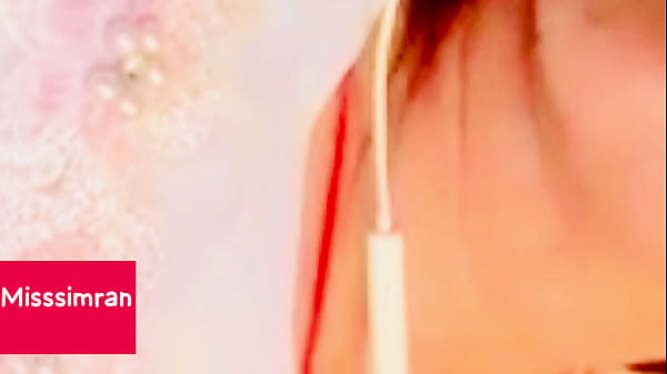 Image Misslaila caught with finger in her little pink vagina