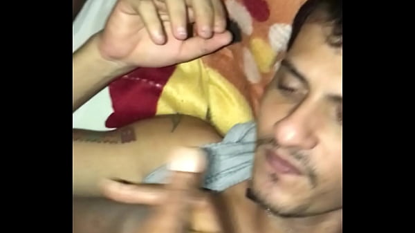 Image Preto dotado empurrou pica na minha garganta falando Putaria