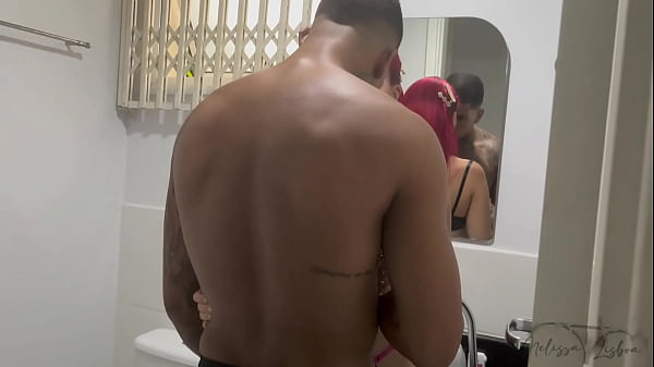 Image Safado nao perde uma oportunidade de me dar piroca, meu Cukcold pegou a gente no flagra e me deu pau tamb&eacute_m fizemos uma DP em p&eacute_ deliciosa